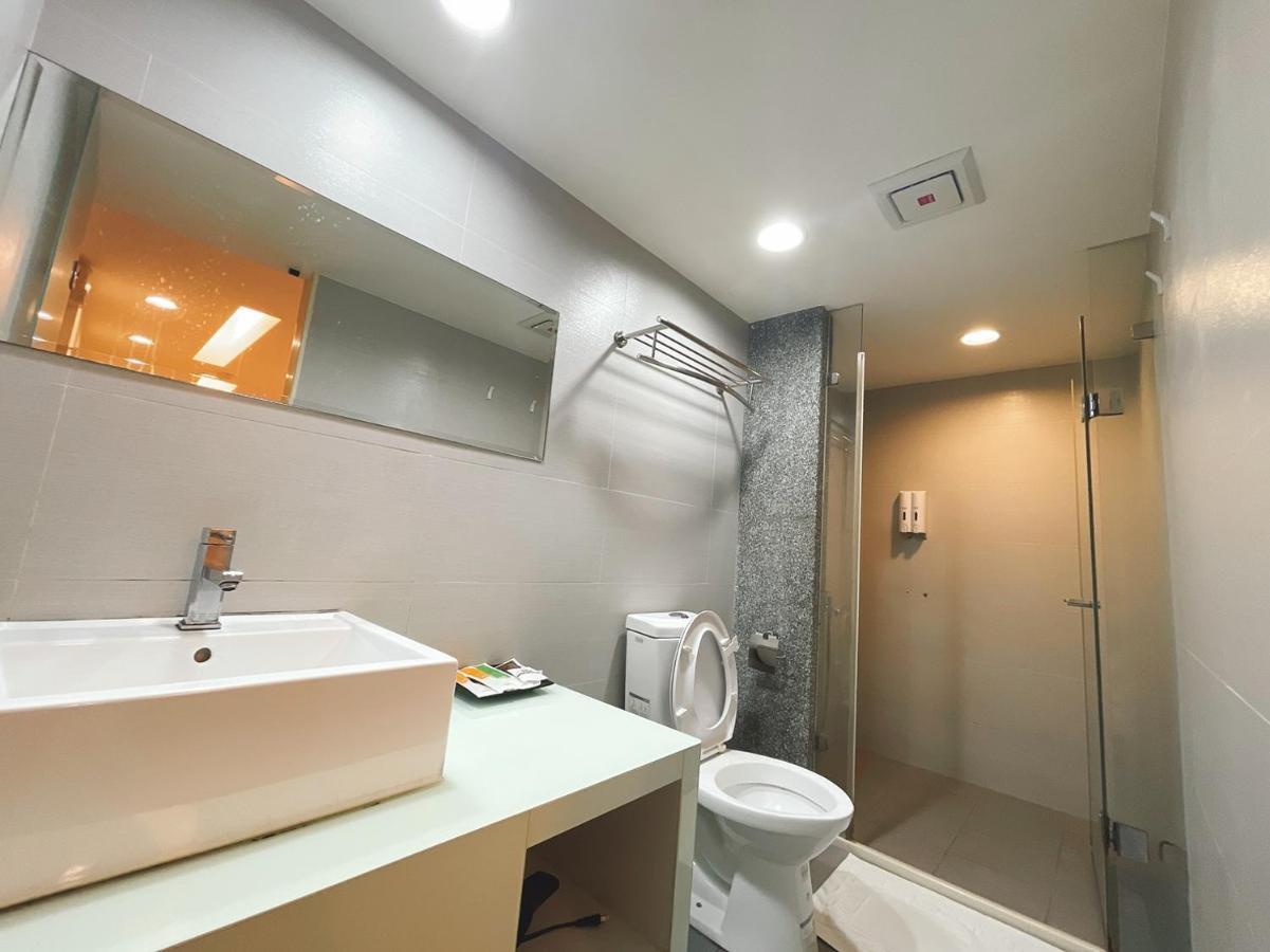 Appartement 寵愛逢甲 à Taichung Extérieur photo